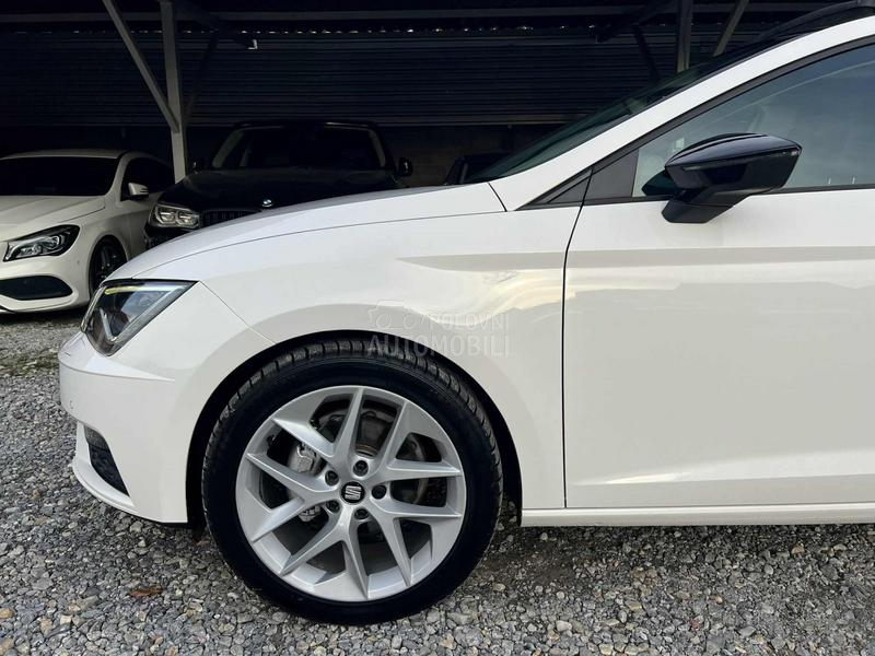 Seat Leon Metan/FR/Pano/ACC
