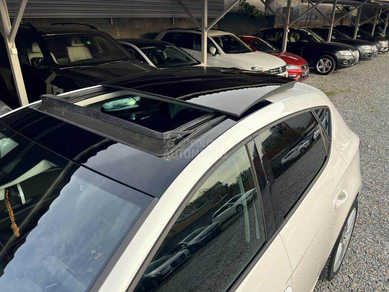 Seat Leon Metan/FR/Pano/ACC