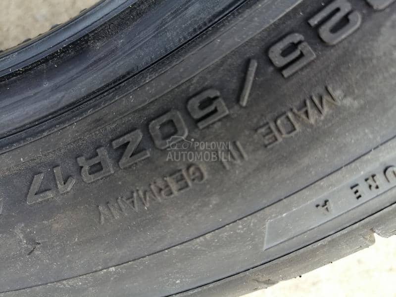 Dunlop 225/50 R17 Letnja