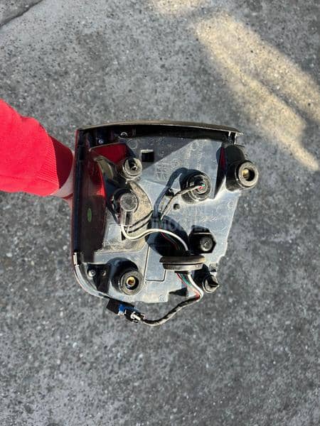 Desna Stop Lampa Unutrasnja