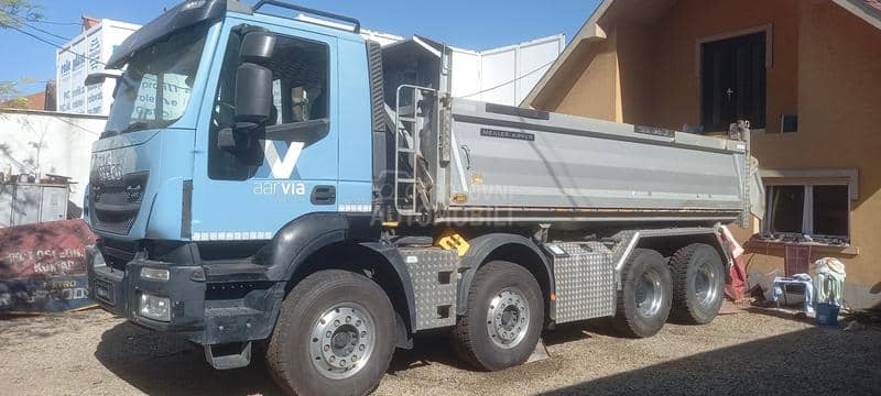 Iveco 340T 45 TRACKKER