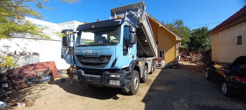 Iveco 340T 45 TRACKKER