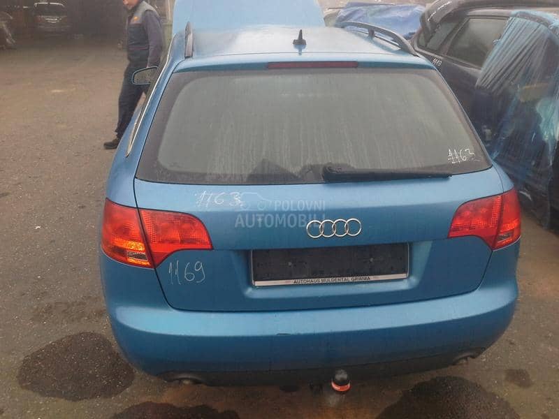 Audi A4 2005 -  kompletan auto u delovima