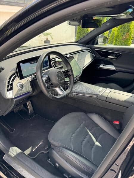 Mercedes Benz E 220 AMG/KAM