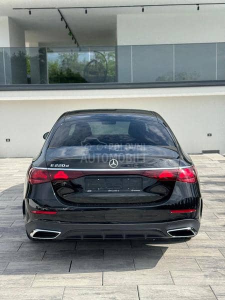 Mercedes Benz E 220 AMG/KAM