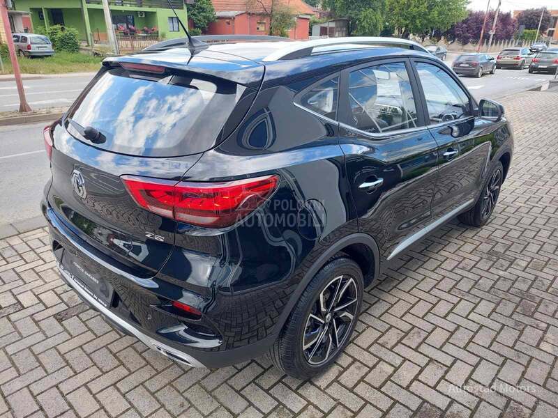 MG ZS Comfort GSR 2