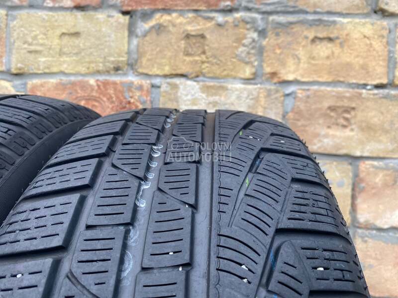 Pirelli 225/50 R17 Zimska