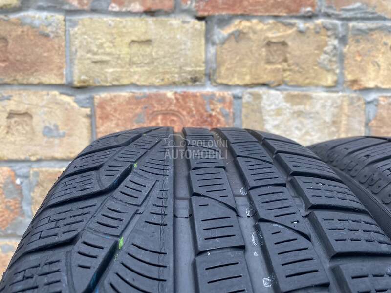Pirelli 225/50 R17 Zimska
