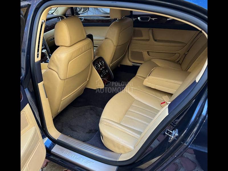 Bentley Continental flying spur