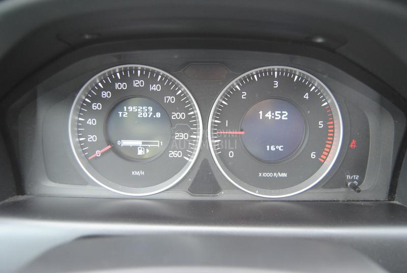 Volvo XC60 2,0 D3