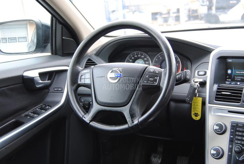 Volvo XC60 2,0 D3