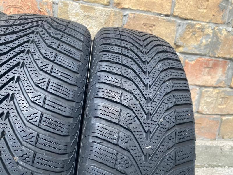 Vredestein 195/60 R16 Letnja