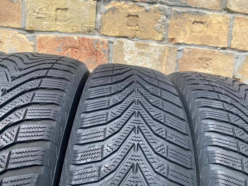 Vredestein 195/60 R16 Letnja