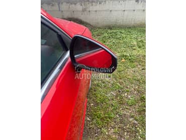 retrovizor za Audi A3