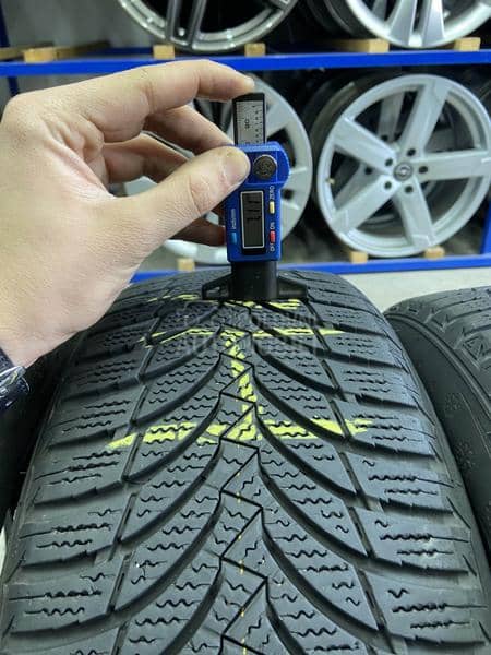 Nexen 185/55 R15 Zimska