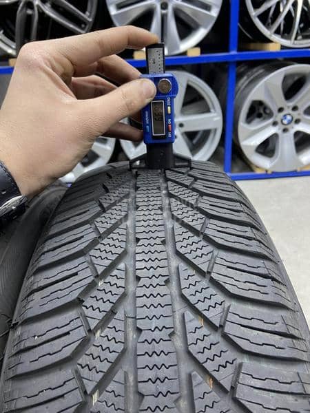 Semperit 185/60 R16 Zimska