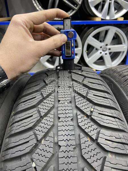 Semperit 185/60 R16 Zimska