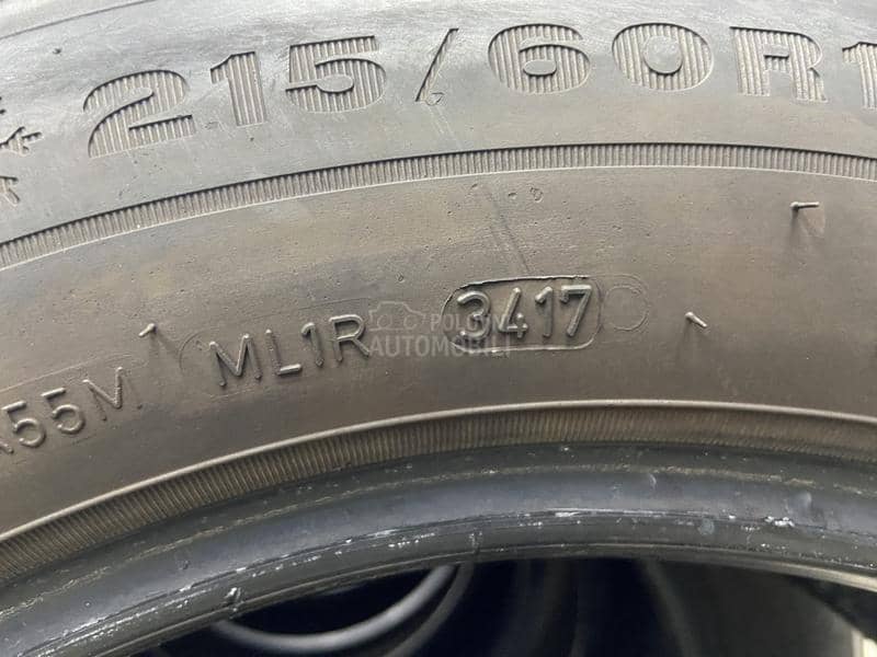 Dunlop 215/60 R16 Zimska