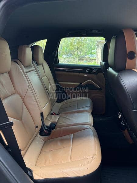 Porsche Cayenne 3.0 TDI Platinum