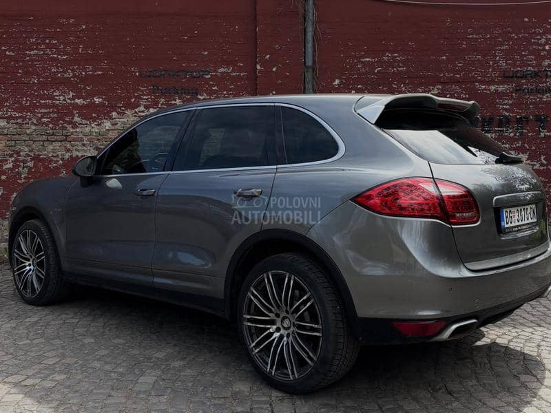 Porsche Cayenne 3.0 TDI Platinum