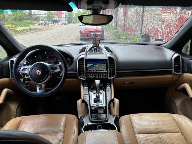 Porsche Cayenne 3.0 TDI Platinum