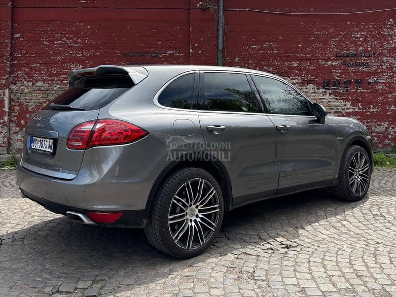 Porsche Cayenne 3.0 TDI Platinum