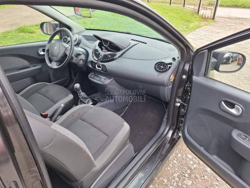 Renault Twingo 1.2 16v NL