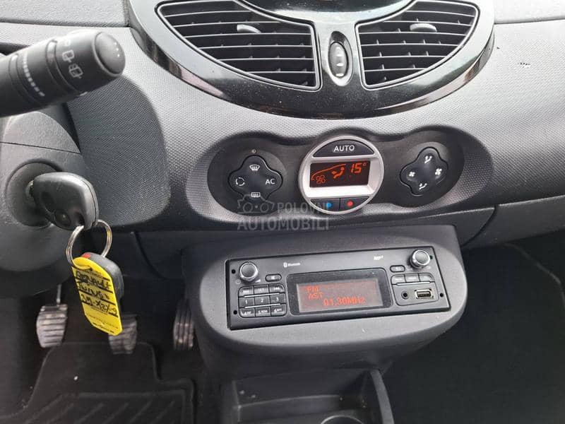 Renault Twingo 1.2 16v NL