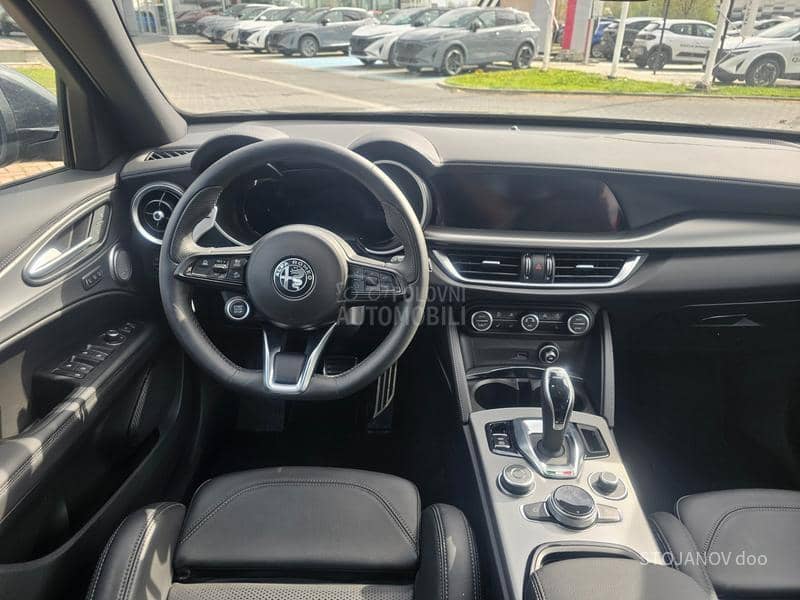 Alfa Romeo Stelvio 2.0 VELOCE
