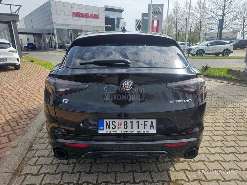Alfa Romeo Stelvio 2.0 VELOCE