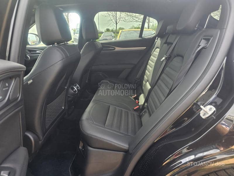 Alfa Romeo Stelvio 2.0 VELOCE