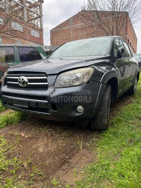 Toyota RAV 4 DCAT 2008. god. -  kompletan auto u delovima