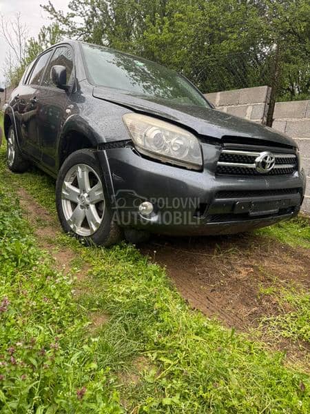 Toyota RAV 4 DCAT 2008. god. -  kompletan auto u delovima