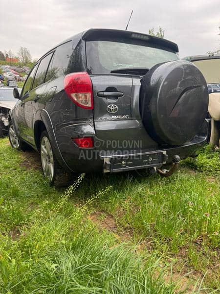 Toyota RAV 4 DCAT 2008. god. -  kompletan auto u delovima