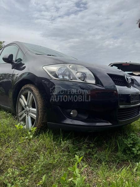 Toyota Auris DCAT 2008. god. -  kompletan auto u delovima