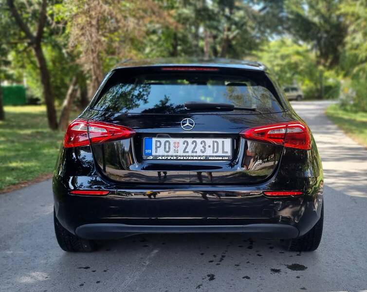 Mercedes Benz A 180 