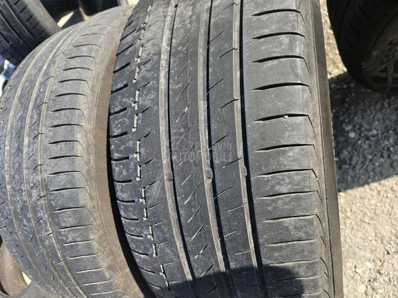 Continental 235/55 R17 Letnja