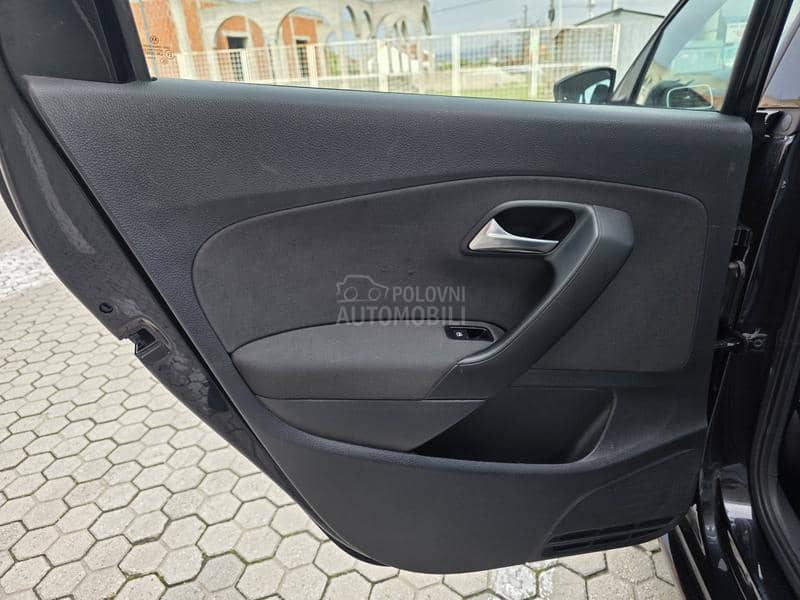 Volkswagen Polo 1.6 TDI HIGHLINE