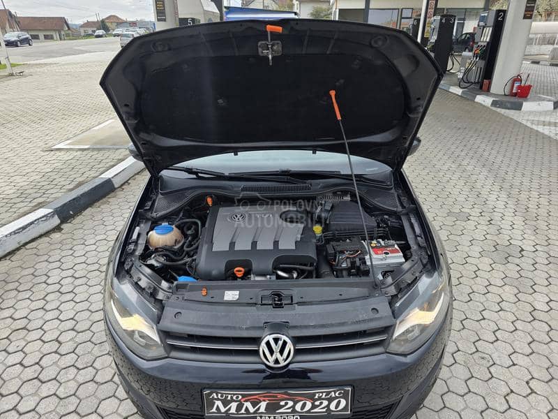 Volkswagen Polo 1.6 TDI HIGHLINE