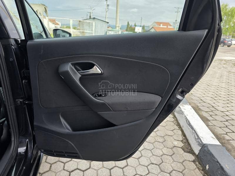 Volkswagen Polo 1.6 TDI HIGHLINE