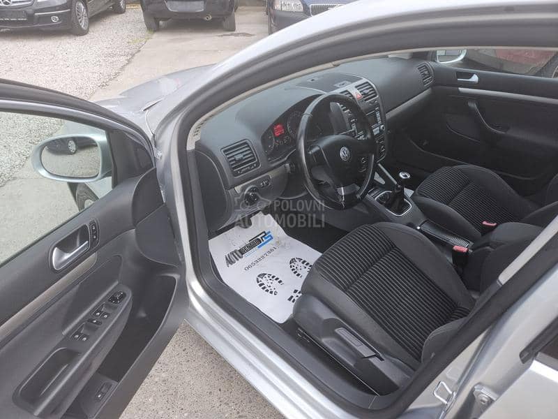 Volkswagen Golf 5 