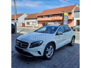 Mercedes Benz GLA 220 