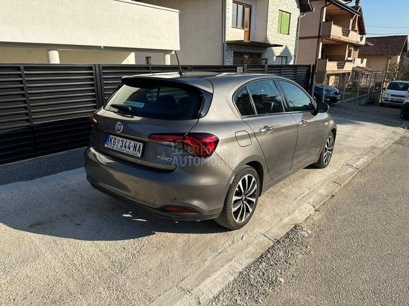 Fiat Tipo 
