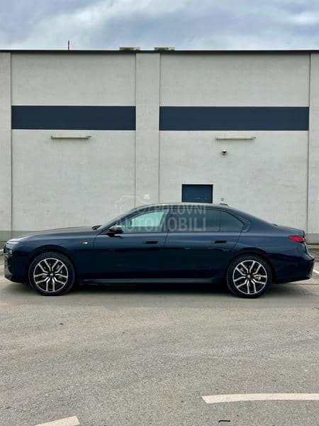 BMW 740 XD M PANO ICONIC