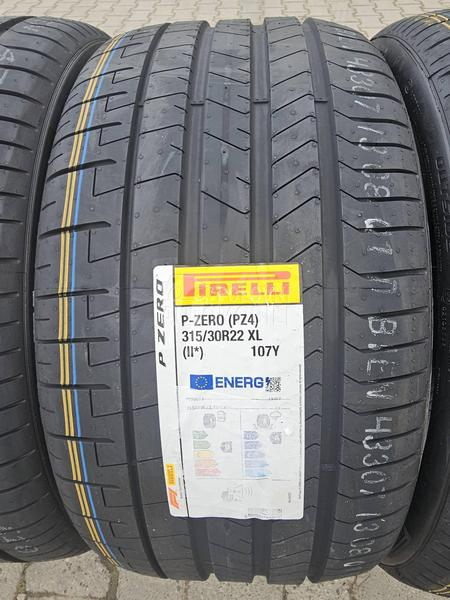 Pirelli 275/35 R22 Letnja