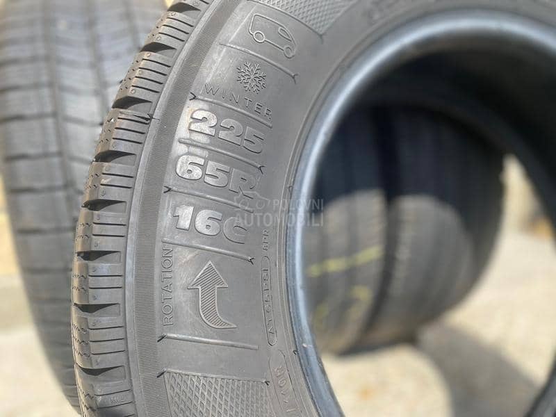 Kleber 225/65 R16 Zimska