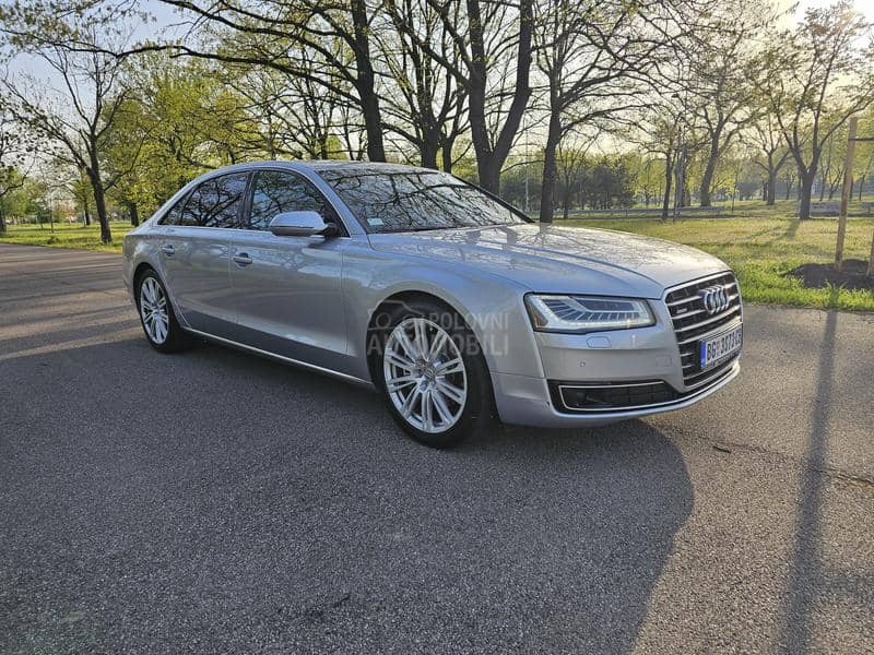Audi A8 LONG