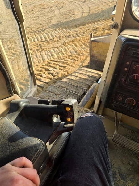 CAT D6 M XL