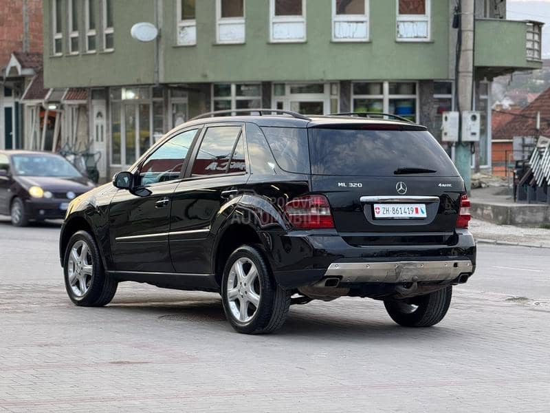 Mercedes Benz ML 320 CH