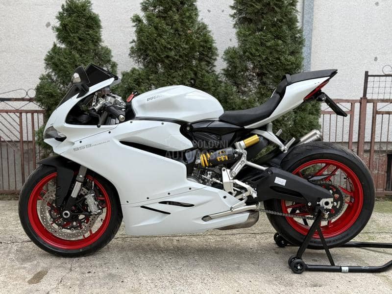 Ducati Panigale 959 ArticWhite